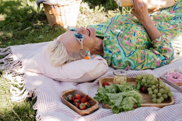 7 Nutritional Strategies To Support Healthy Aging