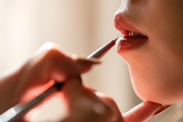 Does This Lip Plumper Measure Up?