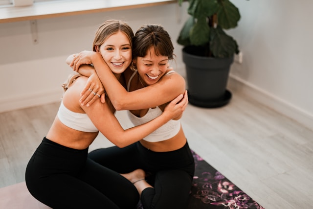 6 Ways To Meet New People Without Using Social Media